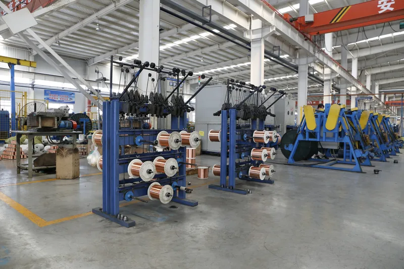 Copper wire bunching machine with multiple wire pay-off spools