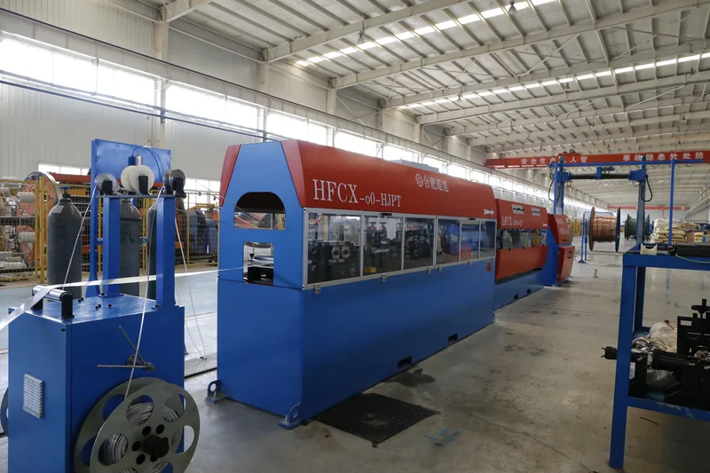 Enclosed metallic-tape forming line in the cable workshop
